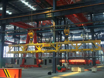 大型板材真空吊具案例--造船廠18T大型真空吸盤。適用于鋼廠、鋁廠、造船廠大型金屬板材的吊運。